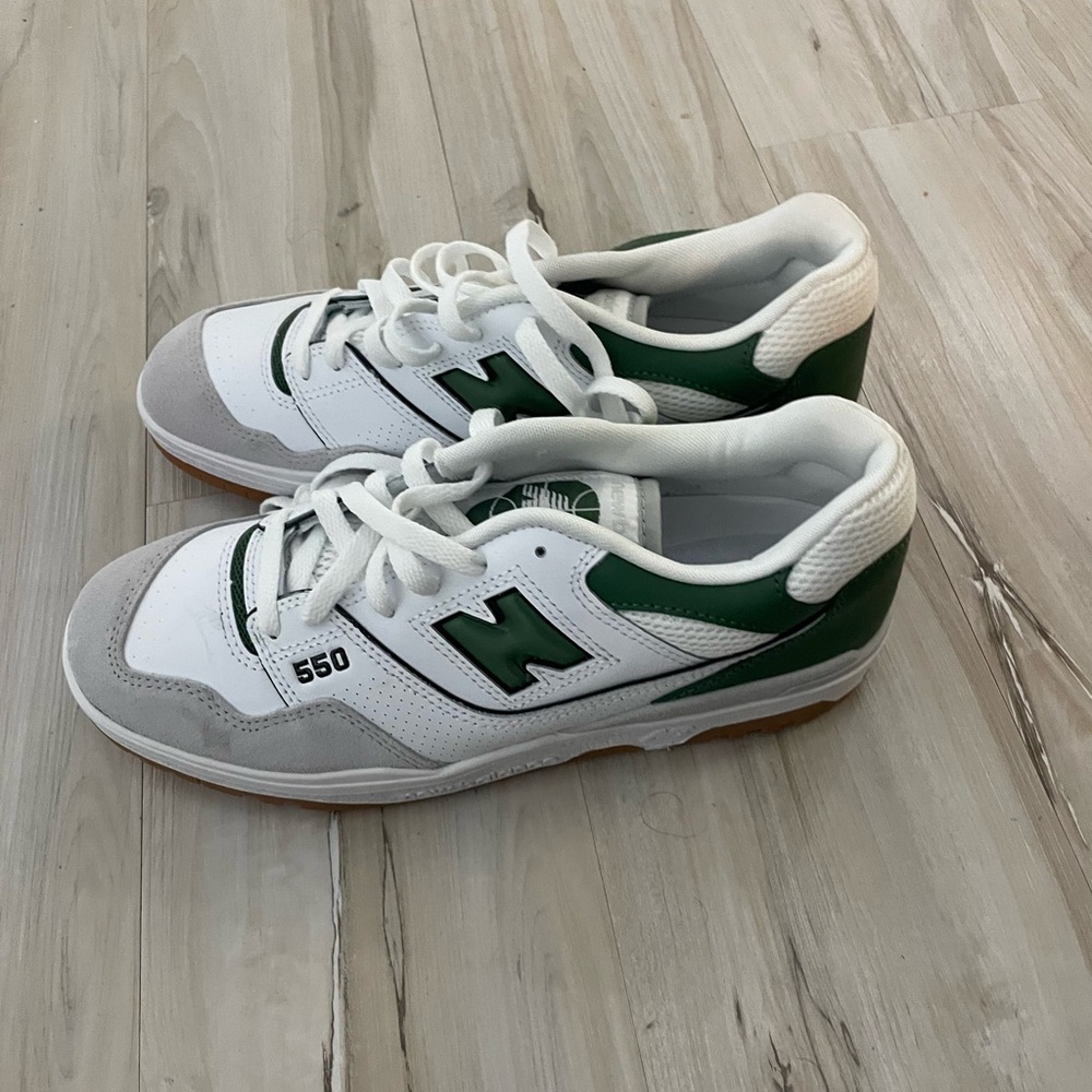 New Balance 550